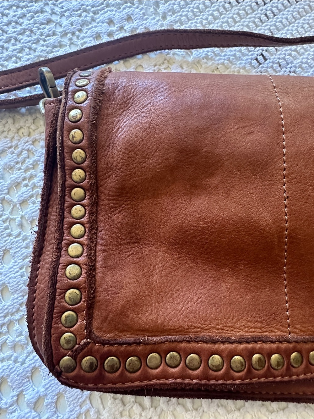 Sundance Brown Leather Stud-Trim Crossbody with Wristlet - Picture 10 of 11